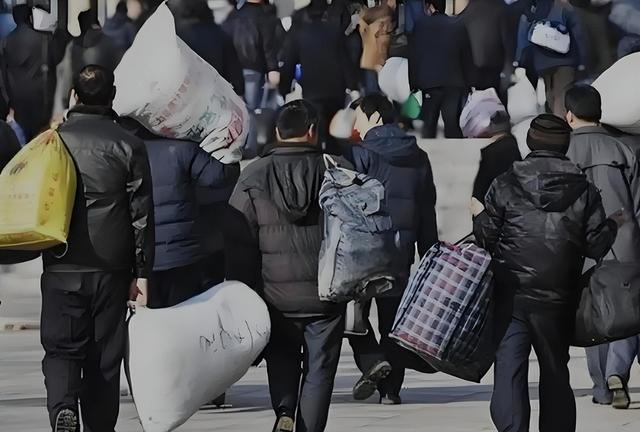 AI冲击下,电话岗电销客服最危险,职场人如何自救?-第4张图片-世界杯直播平台-世界杯2026直播平台-免费观看官方-V3.6.9 AI冲击下,电话岗电销客服最危险,职场人如何自救?-第4张图片-世界杯直播平台-世界杯2026直播平台-免费观看官方-V3.6.9